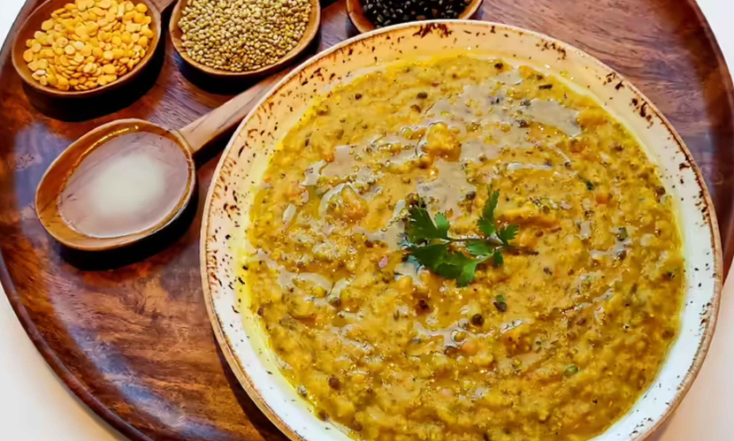 বর্ষার আমেজে ভিনদেশি খিচুড়ি