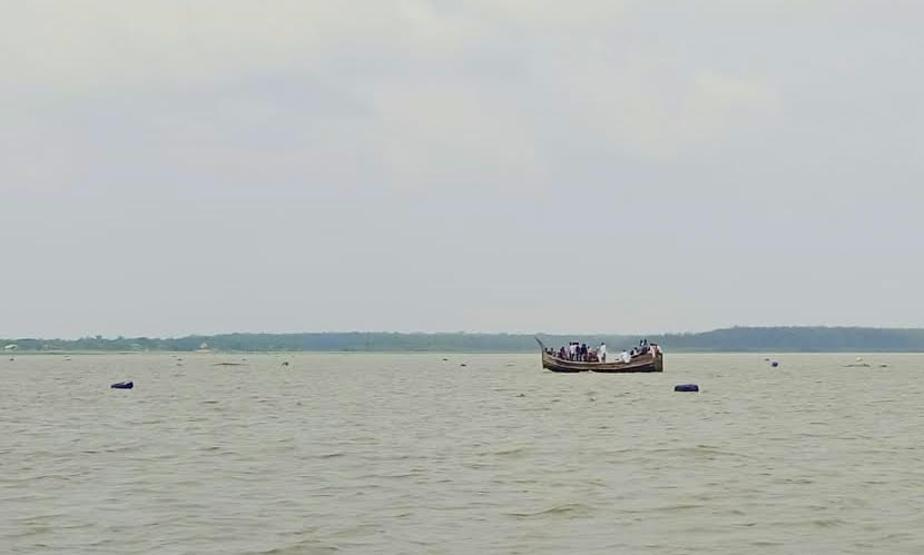 হাতিয়ায় মেঘনা নদীতে মাছ ধরতে গিয়ে জেলের মৃত্যু