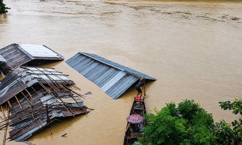 ভারী বর্ষণে রামুর বিস্তীর্ণ এলাকা প্লাবিত, আতঙ্কে লাখো মানুষ