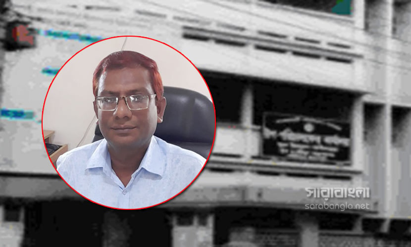 অফিসেই সংসার পেতেছেন যুব উন্নয়ন কর্মকর্তা!