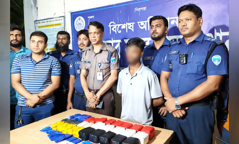 কক্সবাজারে স্লিপার কোচে মিলল ৯২ হাজার পিস ইয়াবা