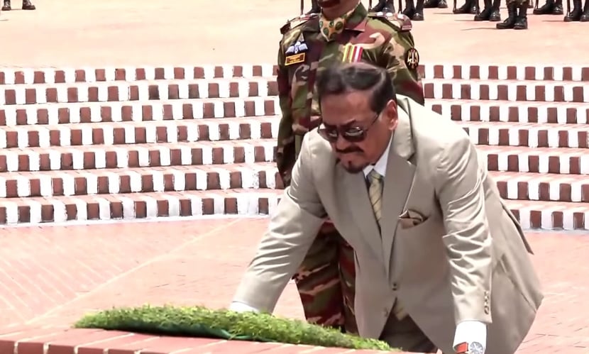জাতীয় স্মৃতিসৌধে ভারপ্রাপ্ত রাষ্ট্রপতির শ্রদ্ধা