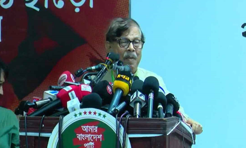 জুলাইয়ের আকাঙ্ক্ষার ধারে কাছেও এখনো পৌঁছাইনি: মান্না