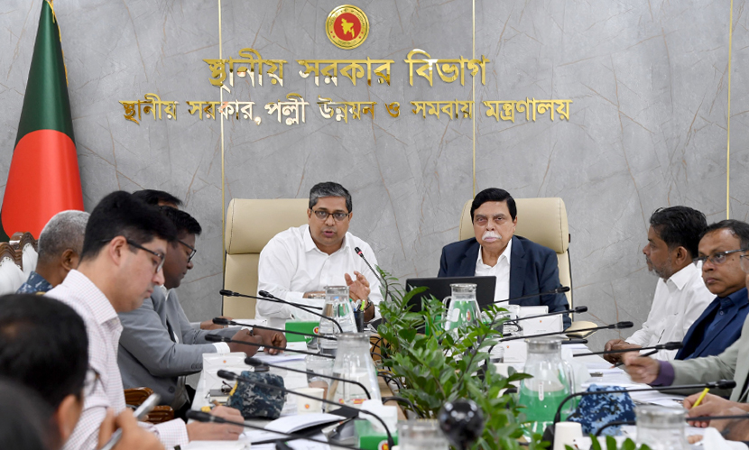 ‘ক্লিন অ্যান্ড গ্রিন সিটি’ বাস্তবায়নে ২ সিটির কার্যক্রম জোরদারের নির্দেশ