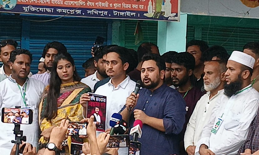 সংস্কার বাস্তবায়ন না করে সরকার জনগণের সঙ্গে গাদ্দারি করছে: নাহিদ