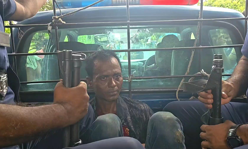 নাটোরে শিশু শিক্ষার্থীকে শ্লীলতাহানির চেষ্টা, অভিযুক্তকে গণধোলাই