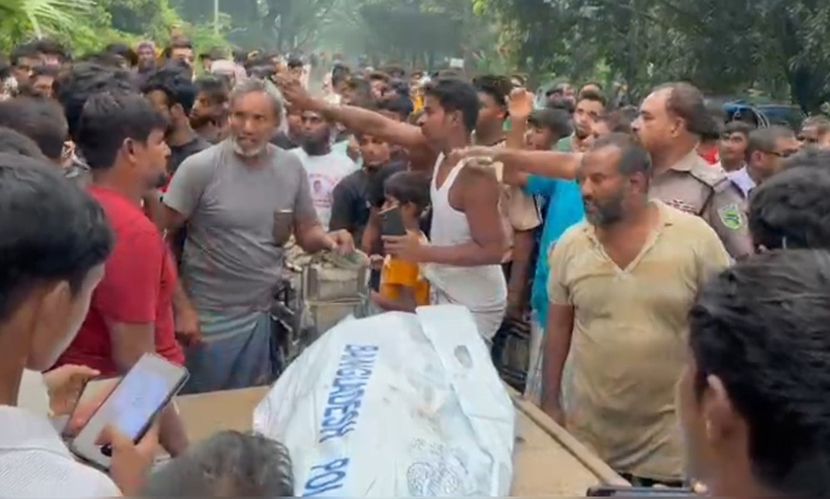 পাবনায় বাসচাপায় বৃদ্ধ নিহত