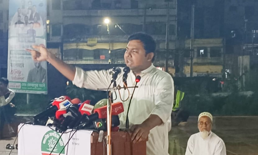 চাঁদাবাজির মাধ্যমে কর্মসংস্থানের ব্যবস্থা করছে সরকার: সরোয়ার তুষার