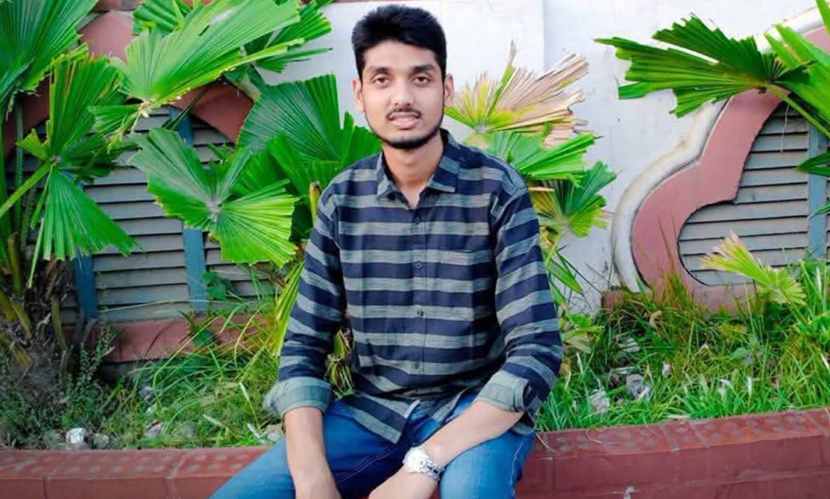 সড়ক দুর্ঘটনায় আহত ববি শিক্ষার্থীর মৃত্যু, ঢাকা-কুয়াকাটা মহাসড়ক অবরোধ