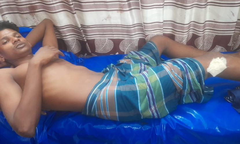 নোয়াখালীতে অটোরিকশা চালককে ধরে নিয়ে গুলি