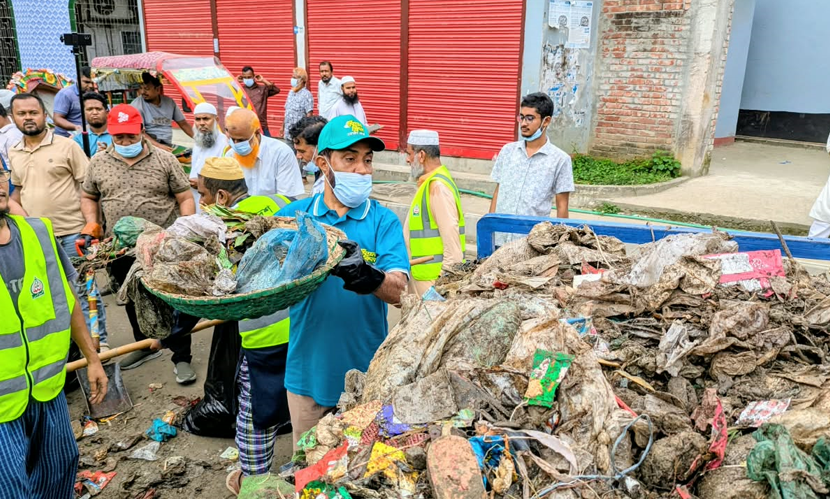 প্রশাসন নামে মাত্র প্রশাসনে পরিণত হয়েছে: সেলিম উদ্দিন