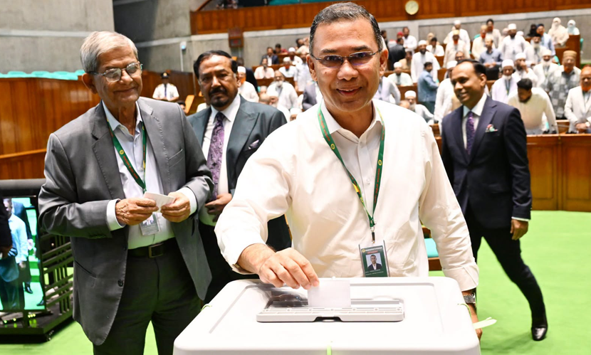 রাষ্ট্রপতি নির্বাচনে ভোট দিলেন প্রধানমন্ত্রী তারেক রহমান
