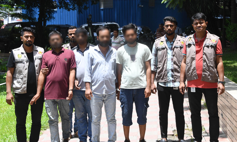 পল্লবীতে গোলাগুলির ঘটনায় গুলিবিদ্ধ ২, গ্রেফতার ৫