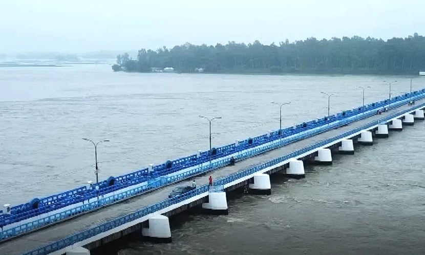 দেশের নদ-নদীর পানি বিপৎসীমার নিচে