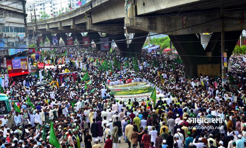 চট্টগ্রামে জশনে জুলুসে লাখো মানুষের ঢল