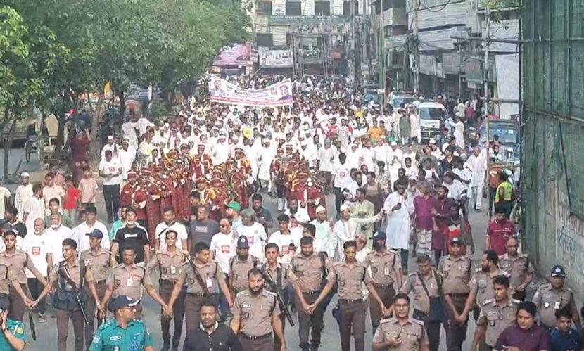 ঢাকার ৪১৬ বছর পূর্তিতে ডিএসসিসির ‘ঢাকা শোভাযাত্রা’