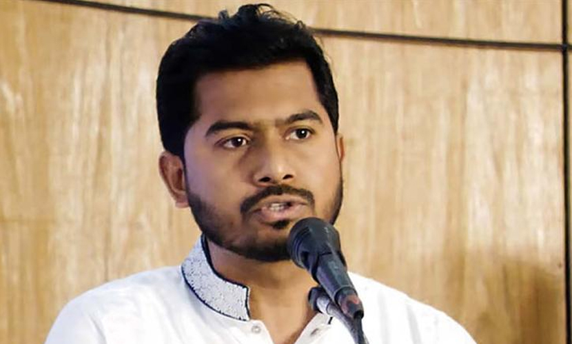 প্রশাসনকে ‘টপ টু বটম’ জনবান্ধব হিসেবে গড়ে তুলতে হবে: নুরুল হক