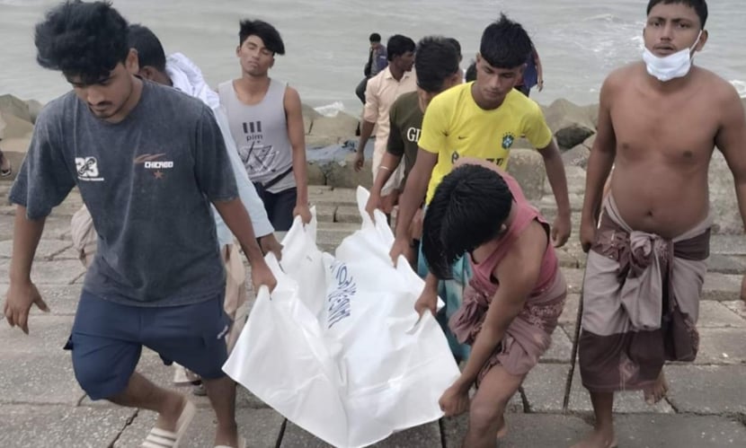 টেকনাফ উপকূলে ভেসে আসা যুবকের মরদেহের পরিচয় শনাক্ত