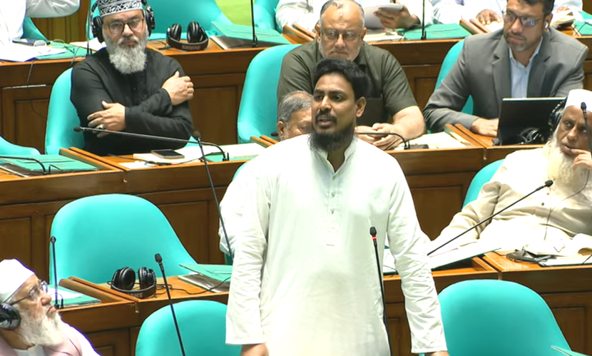 বিদেশে ফ্যাসিস্ট হামলাকারীদের দমনে সরকারের সুনির্দিষ্ট পদক্ষেপ কী: আখতার