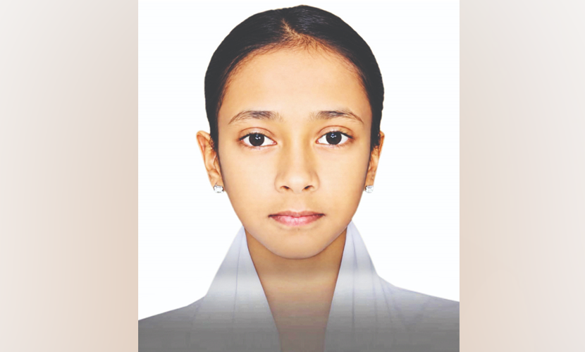 চট্টগ্রামে বাসচাপায় স্কুলছাত্রী নিহত, মহাসড়ক অবরোধ