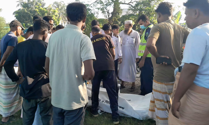 ঈশ্বরদীতে বাসচাপায় প্রাণ গেল মোটরসাইকেল আরোহীর