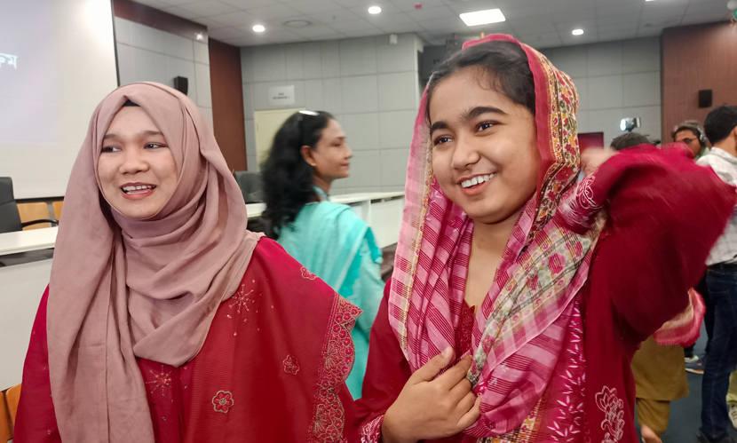 বাংলাদেশে লিভার ট্রান্সপ্ল্যান্টের মাধ্যমে সুস্থ আছেন এই দুই বোন । ছবি কোলাজ: সারাবাংলা