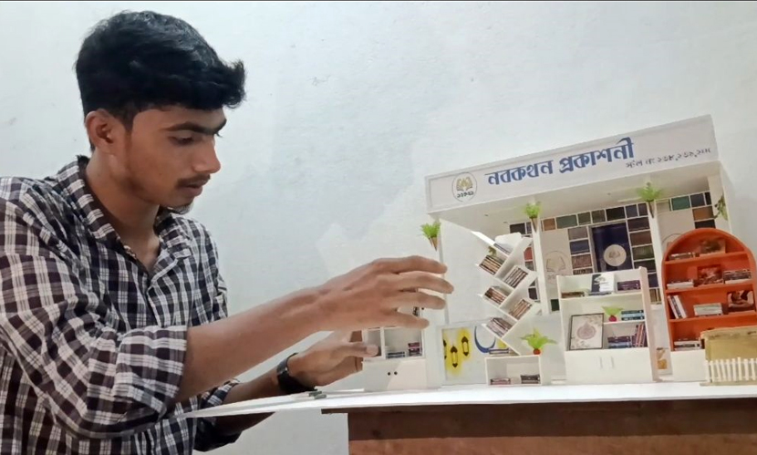 ৩৫০ টাকা দিয়ে শুরু কাওছারের মাসিক আয় ১০-১২ হাজার