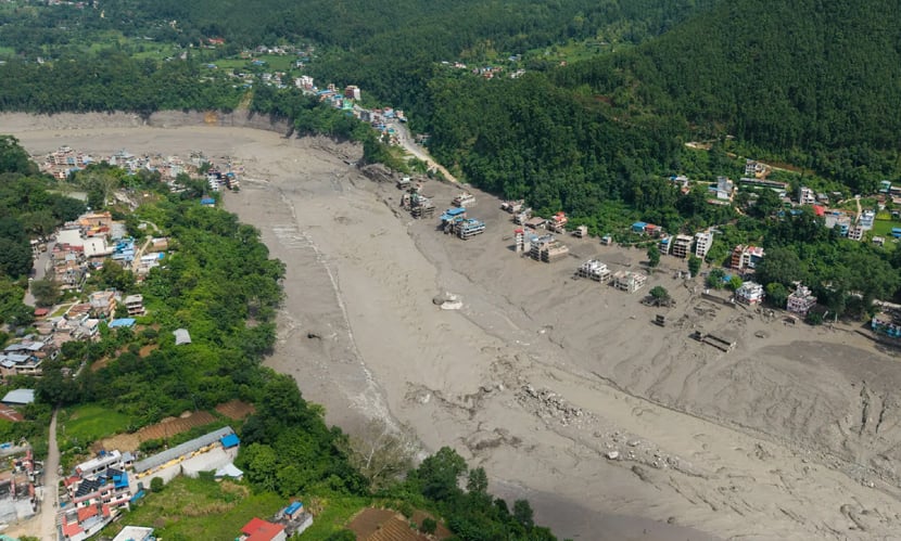 নেপালের হিমবাহ ধস বাংলাদেশকে যে সতর্কবার্তা দিচ্ছে