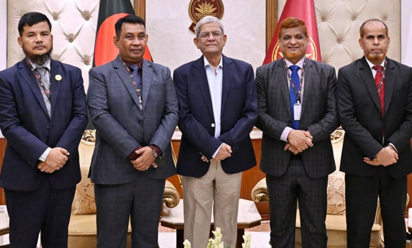 সার-কীটনাশকের যথেচ্ছ ব্যবহার রোধে কৃষকদের সচেতন হতে হবে: রাষ্ট্রপতি