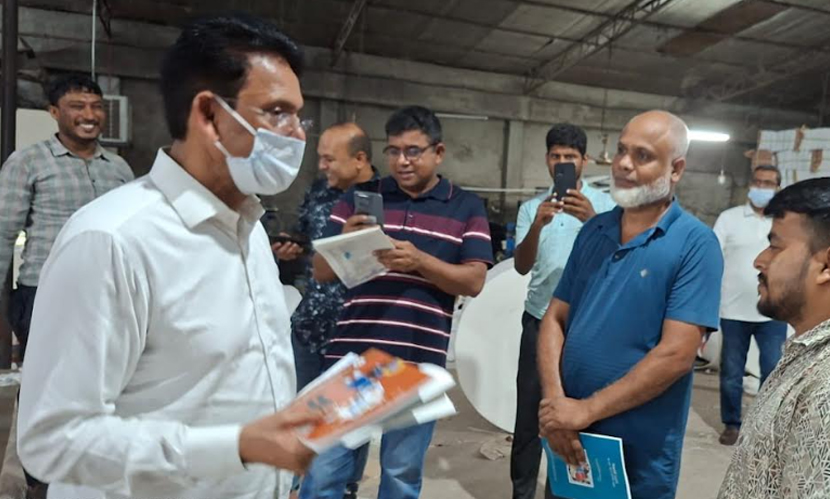 গভীর রাতে রাজধানীর ৬টি প্রেস পরিদর্শন শিক্ষামন্ত্রীর