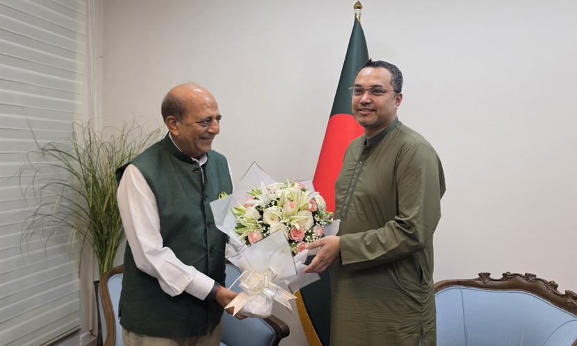 পলাতকরা যেন অস্থিতিশীলতার চেষ্টা করতে না পারে: ভারতীয় হাইকমিশনারকে মাহ্দী আমিন