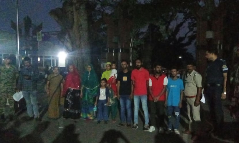 কারাভোগ শেষে ভারত থেকে দেশে ফিরল ৯ বাংলাদেশি
