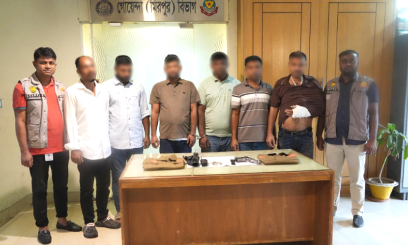 রাজধানীতে ডিবি পরিচয়ে ডাকাতির প্রস্তুতি, গ্রেফতার ৬