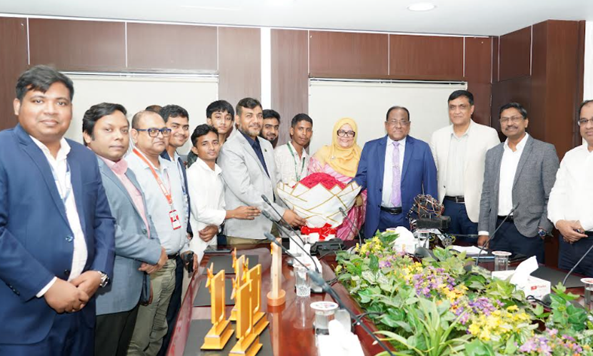 বাংলাদেশের রোবট ও স্টেম অলিম্পিয়াডে হামদর্দ বিশ্ববিদ্যালয়ের সাফল্য