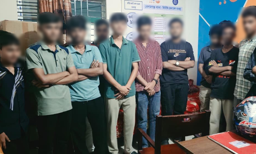 নোয়াখালীতে কিশোর গ্যাংবিরোধী অভিযানে আটক ৬৭