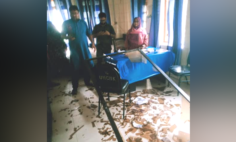 কুষ্টিয়ায় পানিতে ডুবে শিশুর মৃত্যু, হাসপাতালে স্বজনদের ভাঙচুর