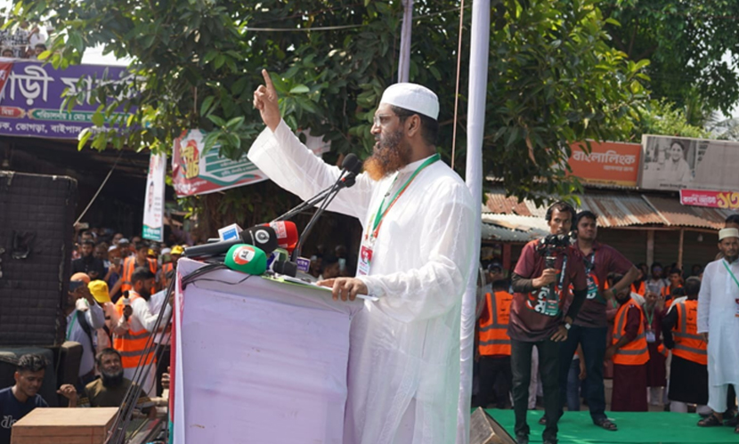 গণদাবি আদায় না করে রাজপথ ছাড়ব না: মামুনুল হক
