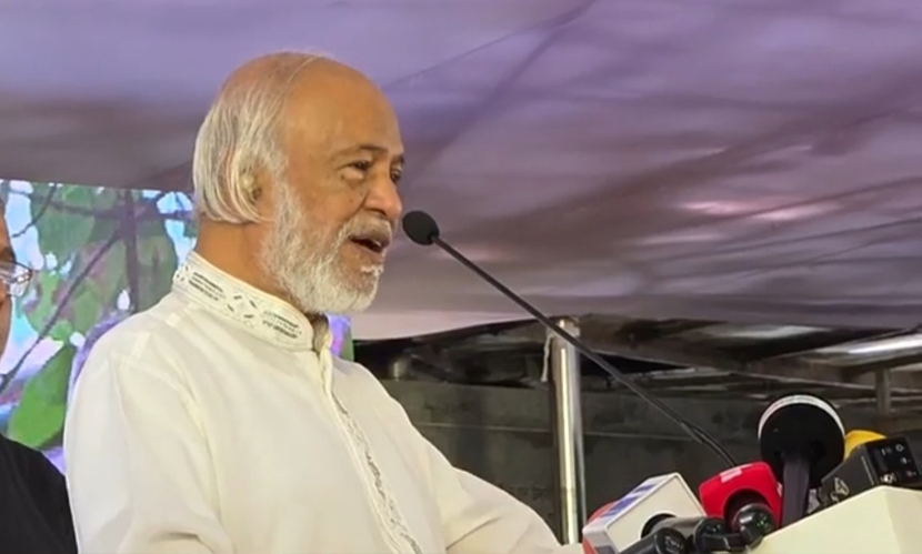 দেশের জন্য কাজ করতে হবে, তবে লেখাপড়া ছেড়ে নয়: মঈন খান