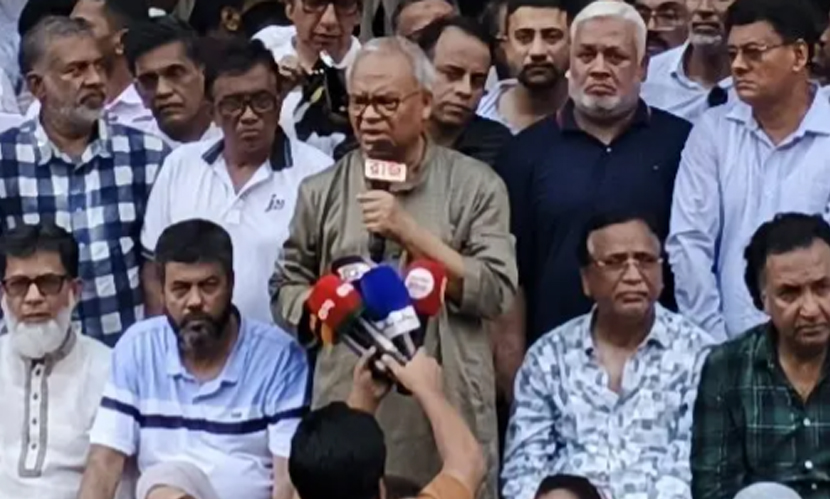 দেশকে অস্থিতিশীল করার দায় বিরোধীদলকে নিতে হবে: রিজভী