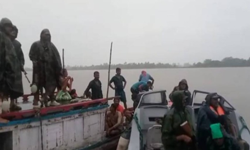 সাতক্ষীরা সীমান্তে ১২ জনকে পুশ-ইনের চেষ্টা, প্রতিহত করল বিজিবি