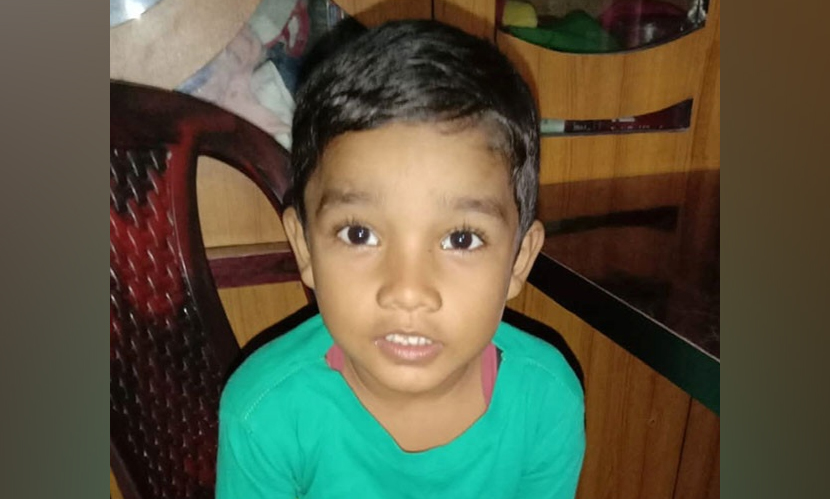 বাবার ট্রাক্টরের নিচে চাপা পড়ে ছেলে নিহত
