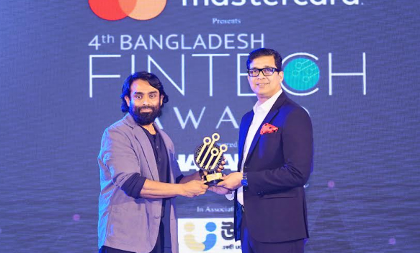 ‘ফিনটেক ইনোভেশন অব দ্য ইয়ার’সহ ৩পুরস্কার জিতল বিকাশ