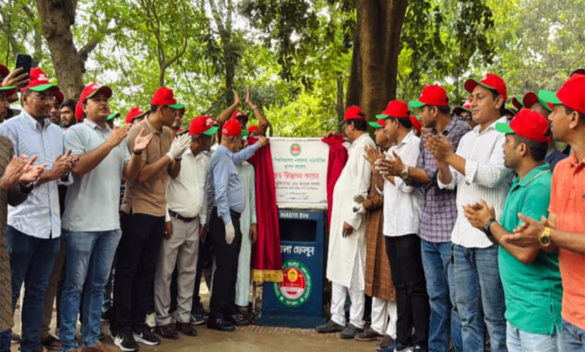 ঢাবি ছাত্রদলের উদ্যোগে ক্যাম্পাসে বিশেষ পরিচ্ছন্নতা ও মশক নিধন অভিযান
