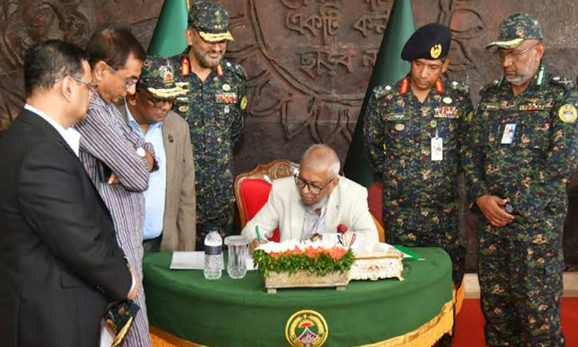 আনসার-ভিডিপির প্রান্তিক শক্তি প্রশিক্ষণ কেন্দ্র উদ্বোধন ও রিক্রুটিং লাইসেন্স প্রদান