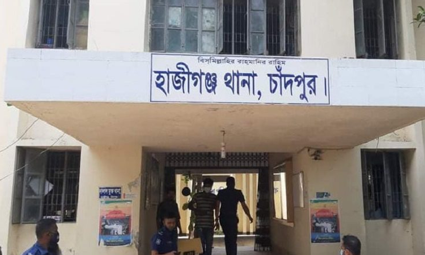 চাঁদপুরে ট্রাকের ধাক্কায় অটোরিকশা থেকে ছিটকে পড়ে নারী নিহত