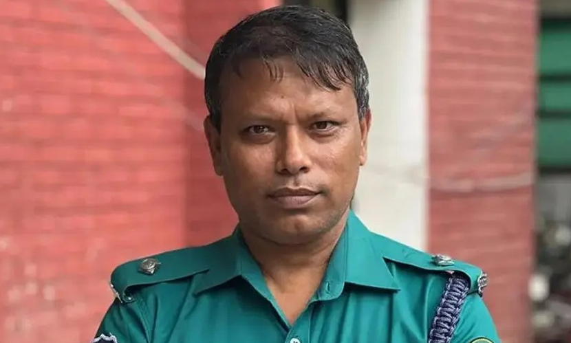 মামলা গোপন ও আওয়ামী নেতাকে জামিনে সহায়তার অভিযোগে রংপুর থানার ওসি বদলি