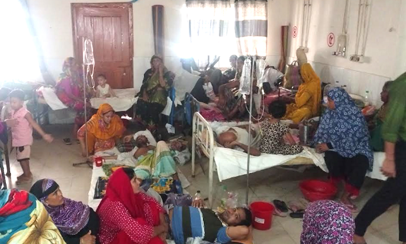 একই ওয়ার্ডে মশারি ছাড়াই চলছে সাধারণ ও ডেঙ্গু রোগীর চিকিৎসা