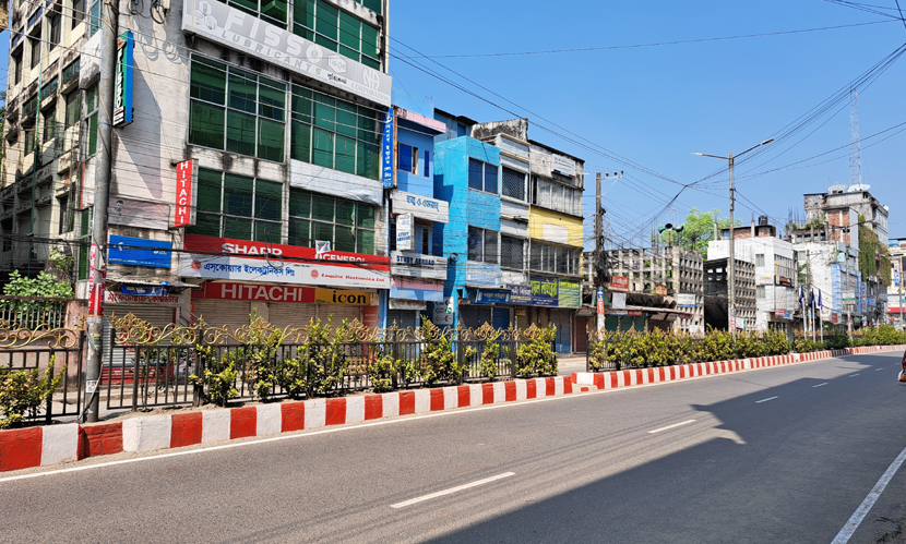 প্রধানমন্ত্রীকে সম্মান জানাতে সকাল থেকে বন্ধ রংপুরের দোকানপাট