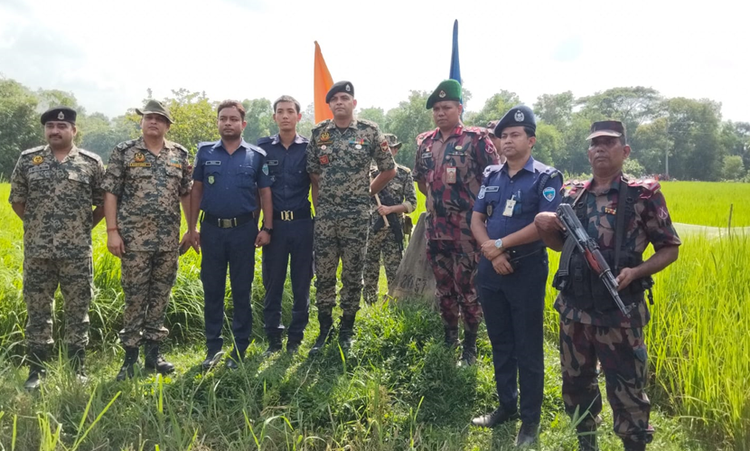 Bangladesh: Two police officers safely returned from India