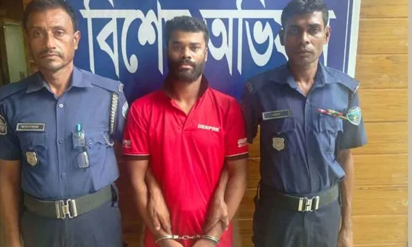 চট্টগ্রামে অস্ত্র হাতে ভাইরাল হওয়া ‘বুলেট শিবলু’ গ্রেফতার